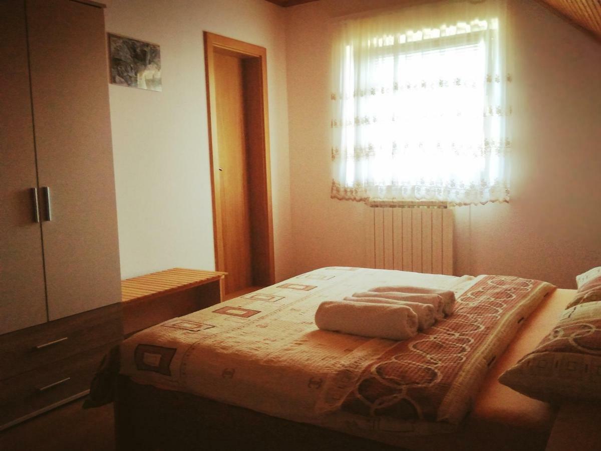 Guest House First Stop Rakovica Zewnętrze zdjęcie